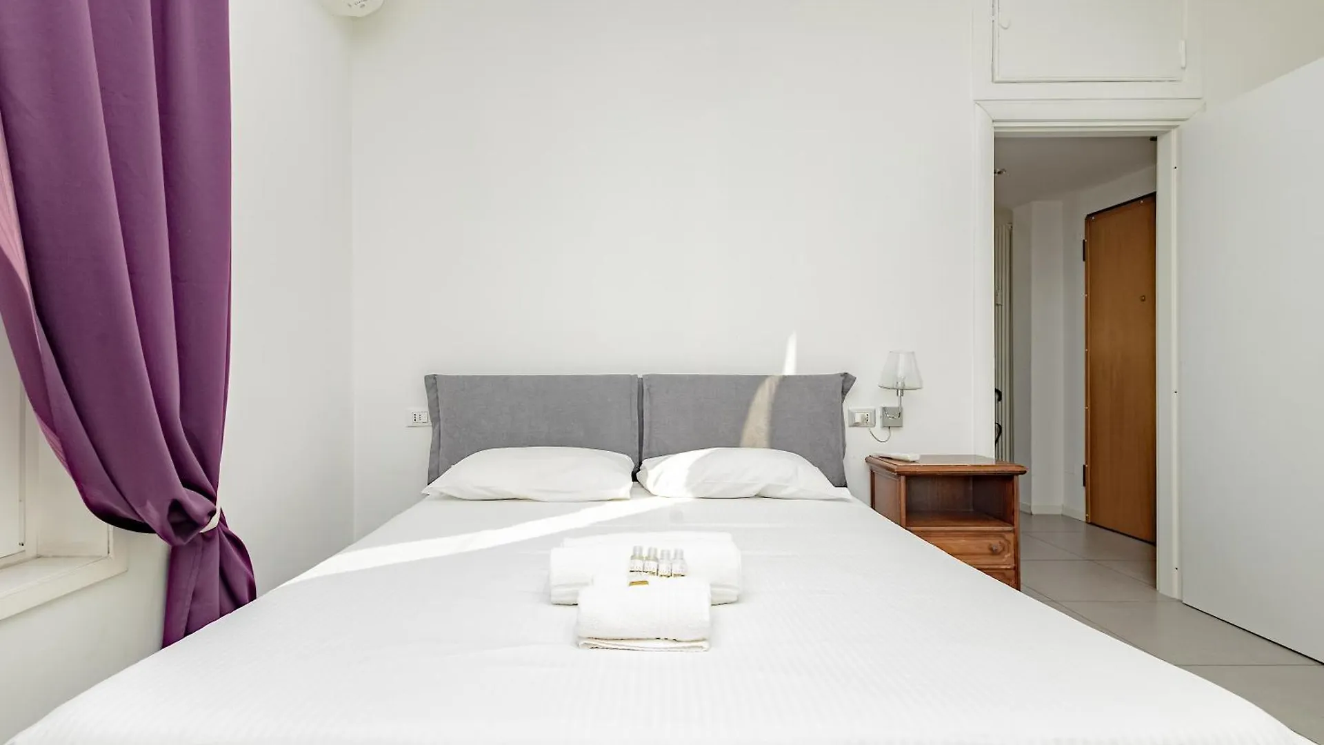 Xenia Apartments - Quiet And Cozy Two-Room Apartment Milan